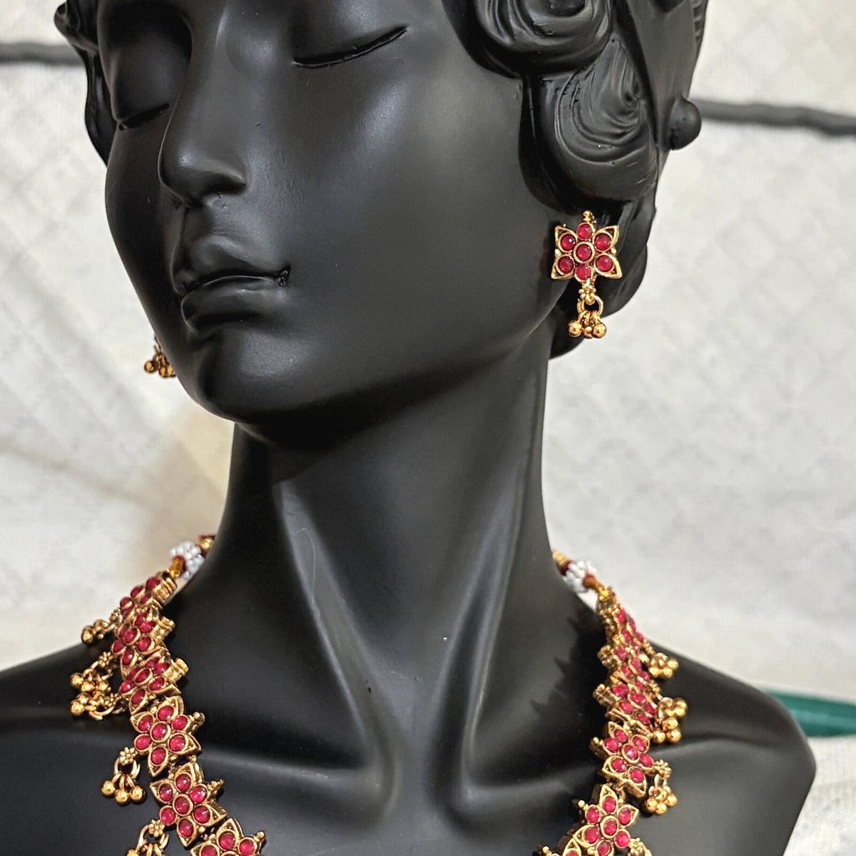 Copper Stone Jewellery close-up detail