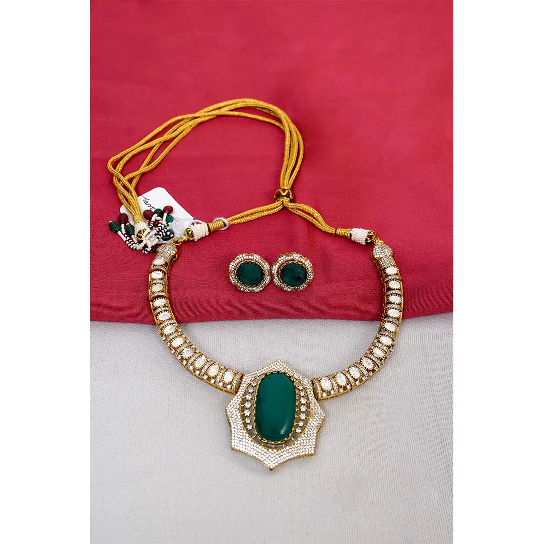 Luxury KantiKundan Emerald Hexagon Polki Bridal Set