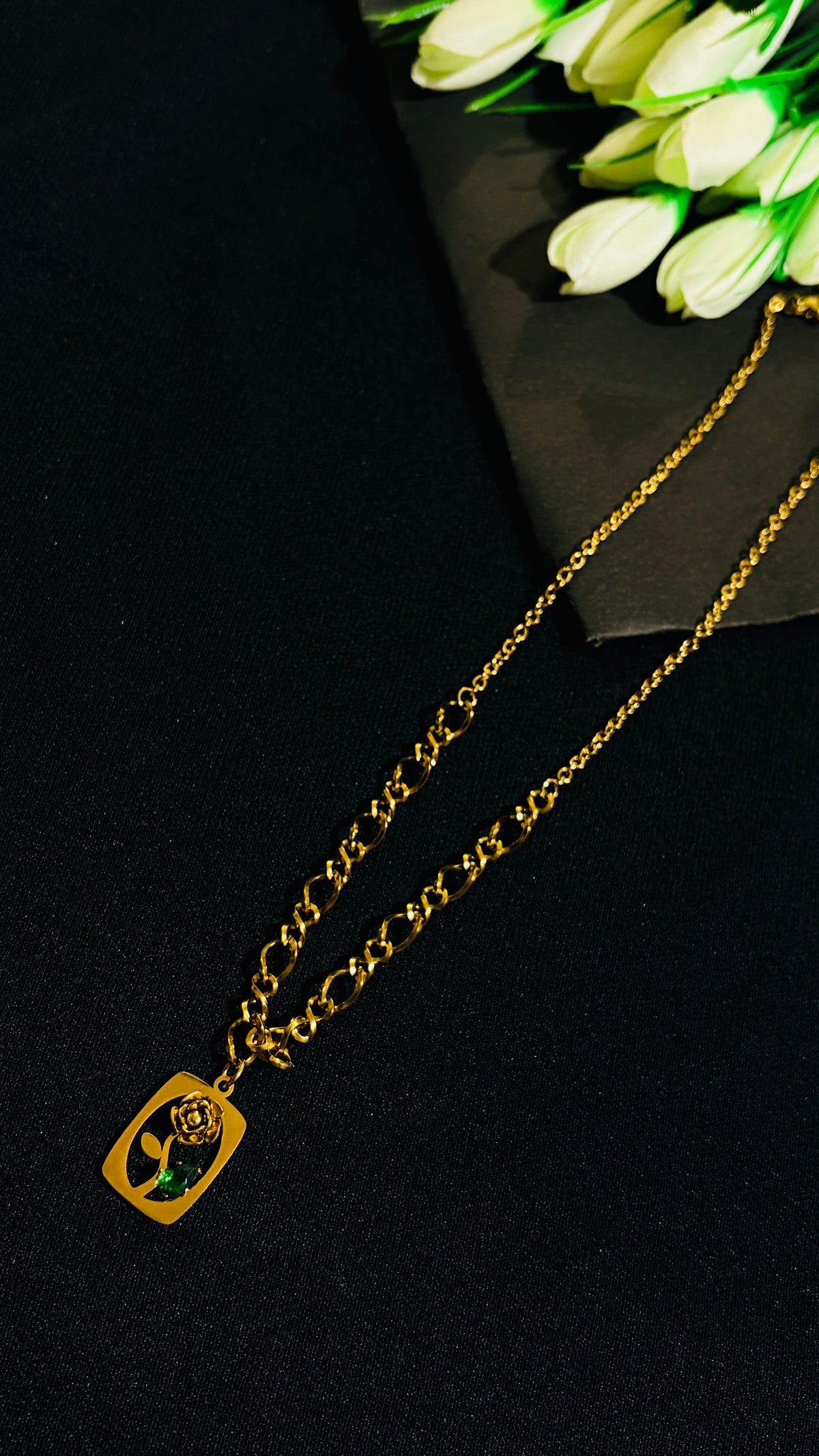 Rose square shaped statement Antitarnish chain alternate view 1