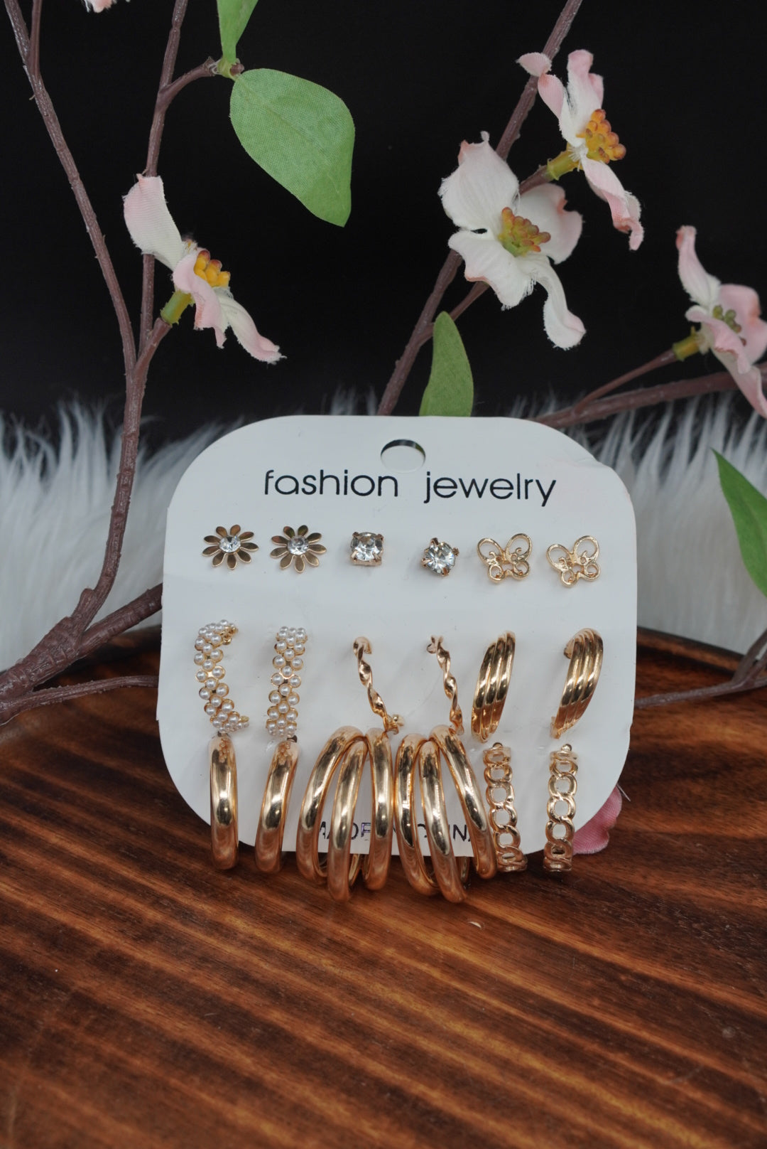 Rakhi Gift Combo for Beloved Sister