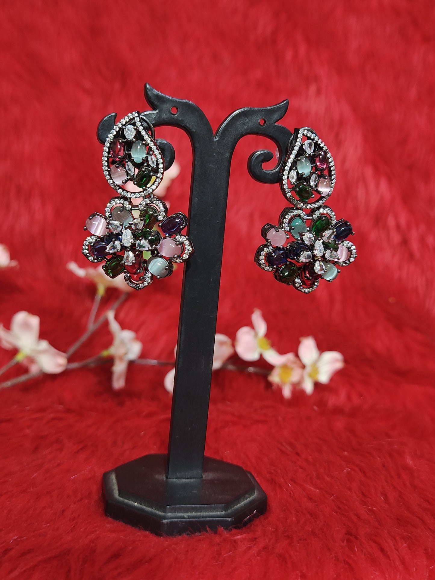 Multicolour Gemstone Floral Necklace Set