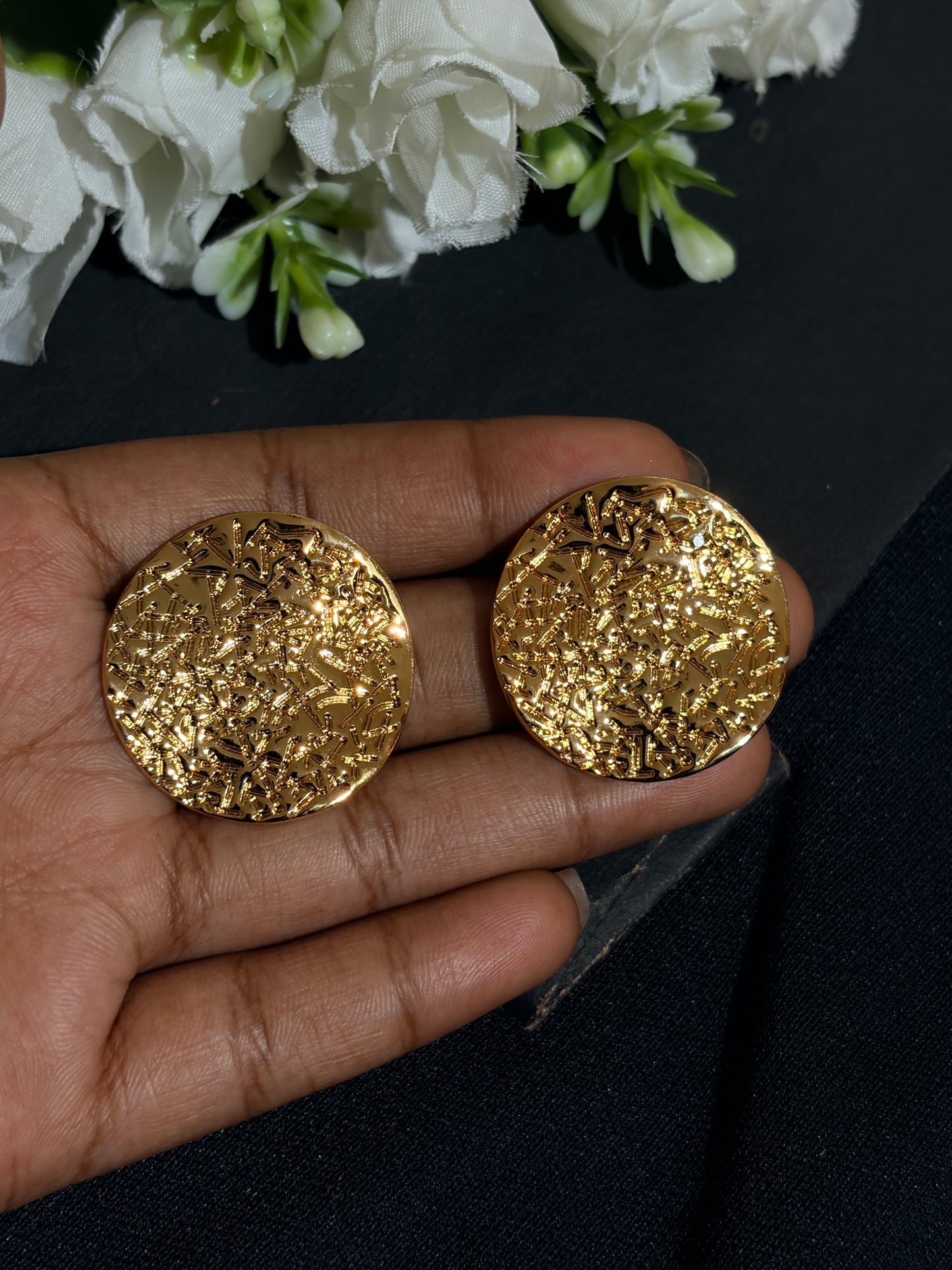 Contemporary Anti Tarnish stud earings