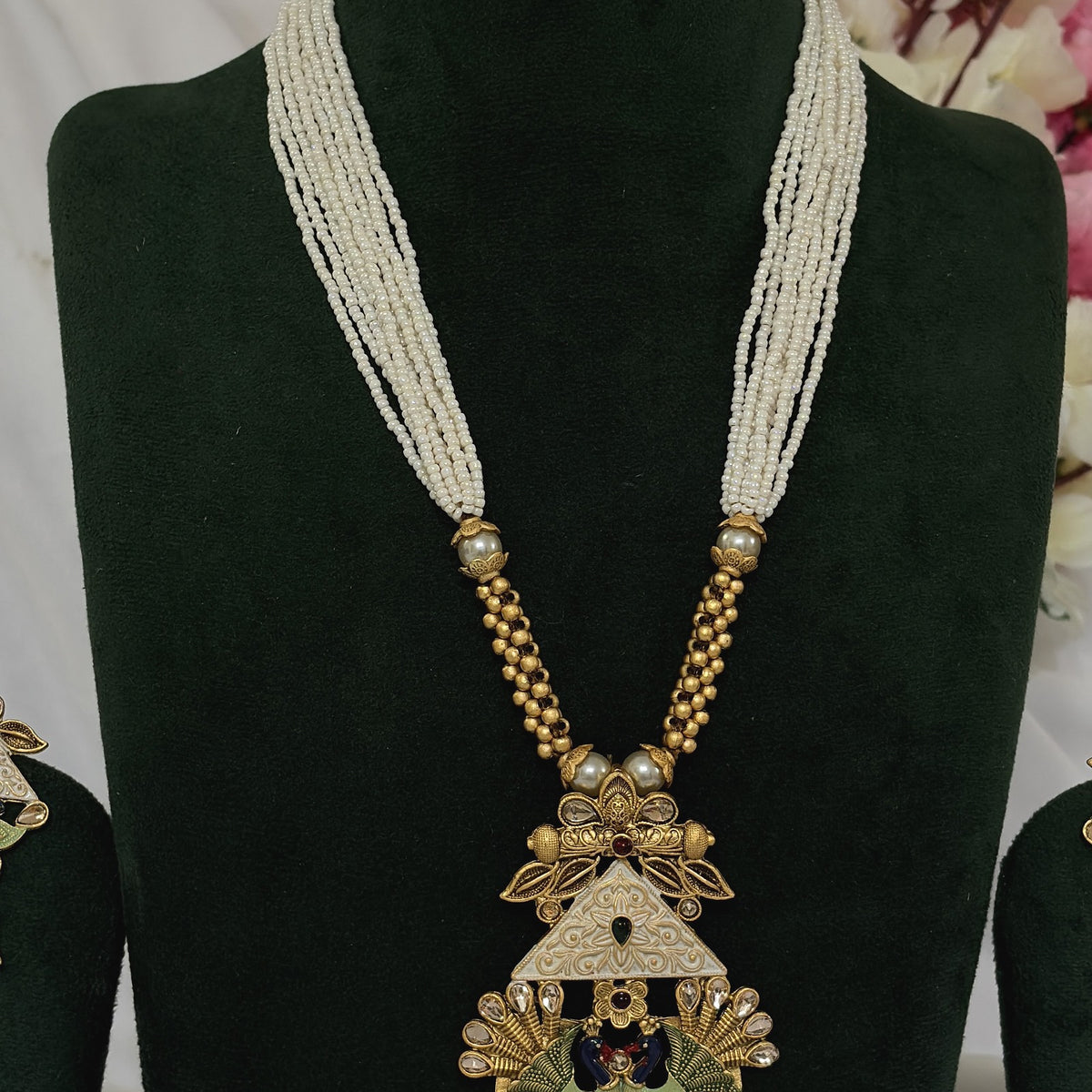 Copper-Finish Long Necklace Set – Design 2 close-up detail