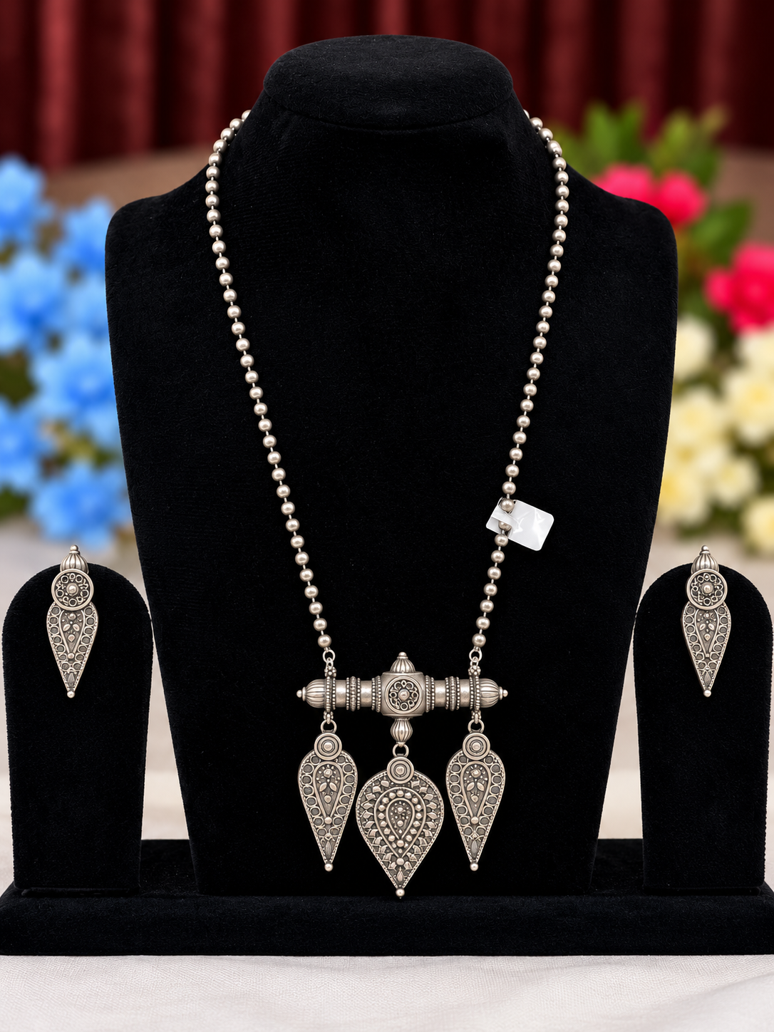Oxidised silver replica triple teardrop pendant necklace set with matching earrings