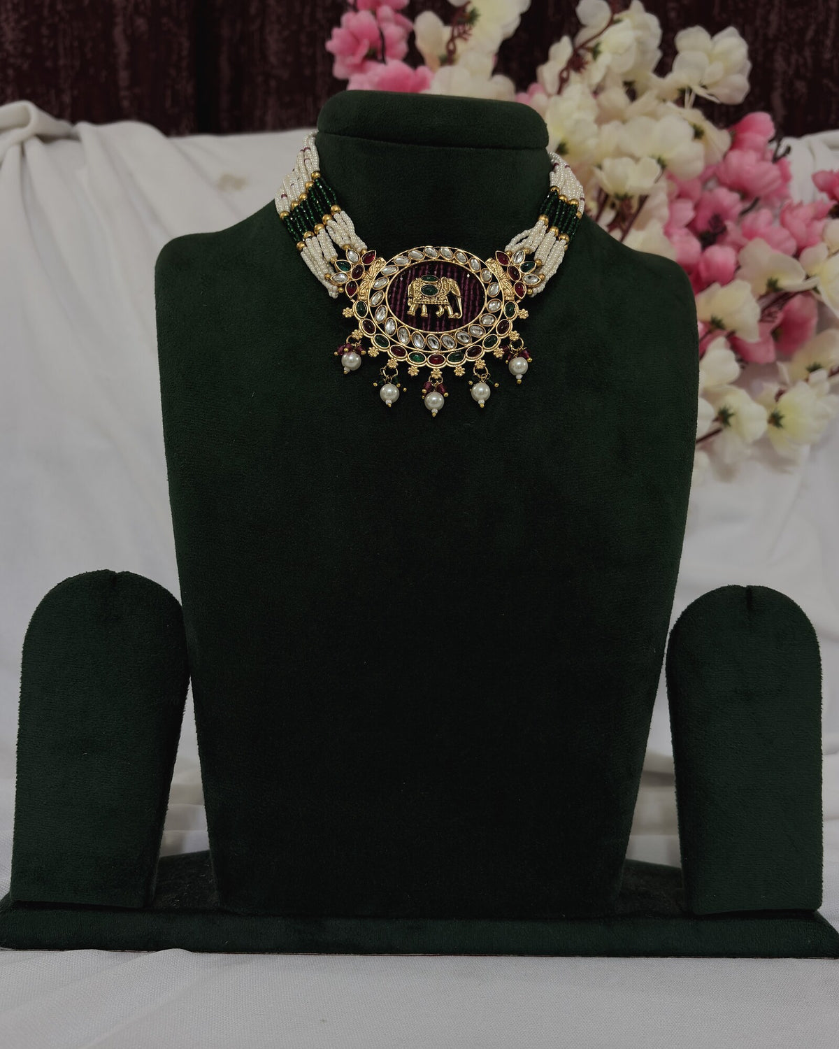 Elephant Choker Necklace full product view