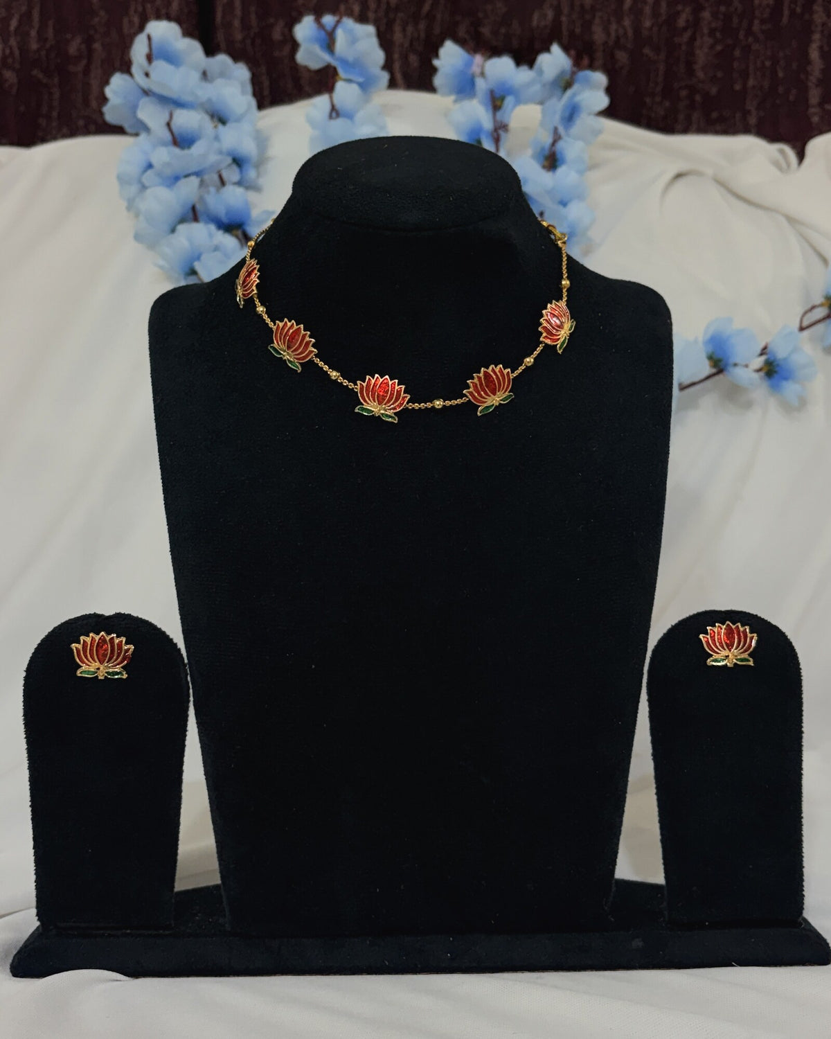 Lotus Lotus Necklace full product view