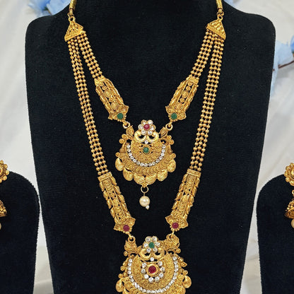 Combo Necklace close-up detail