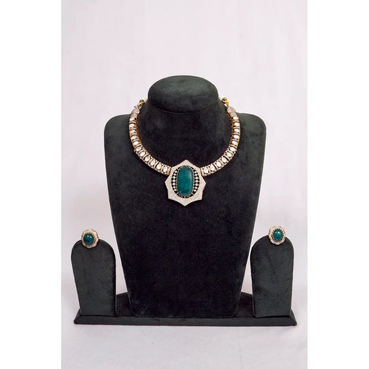 Luxury KantiKundan Emerald Hexagon Polki Bridal Set