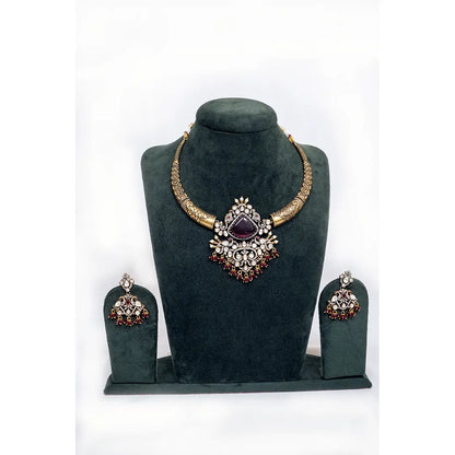 Traditional Hasli Necklace Set – Maroon Ruby & Pearls