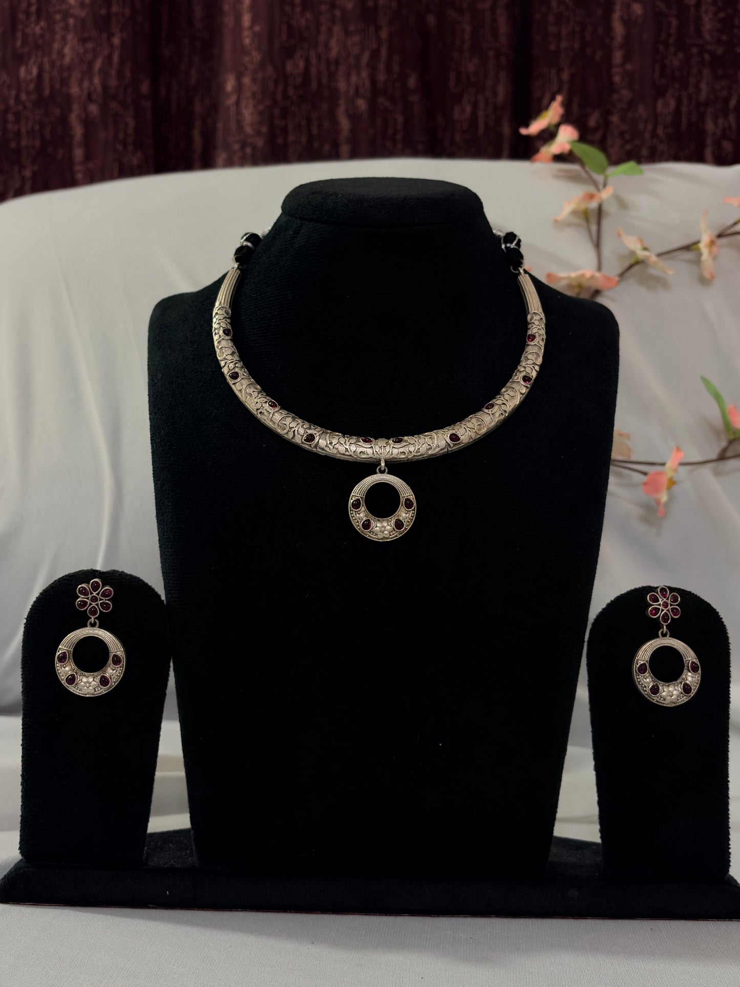 Silver replica hasli