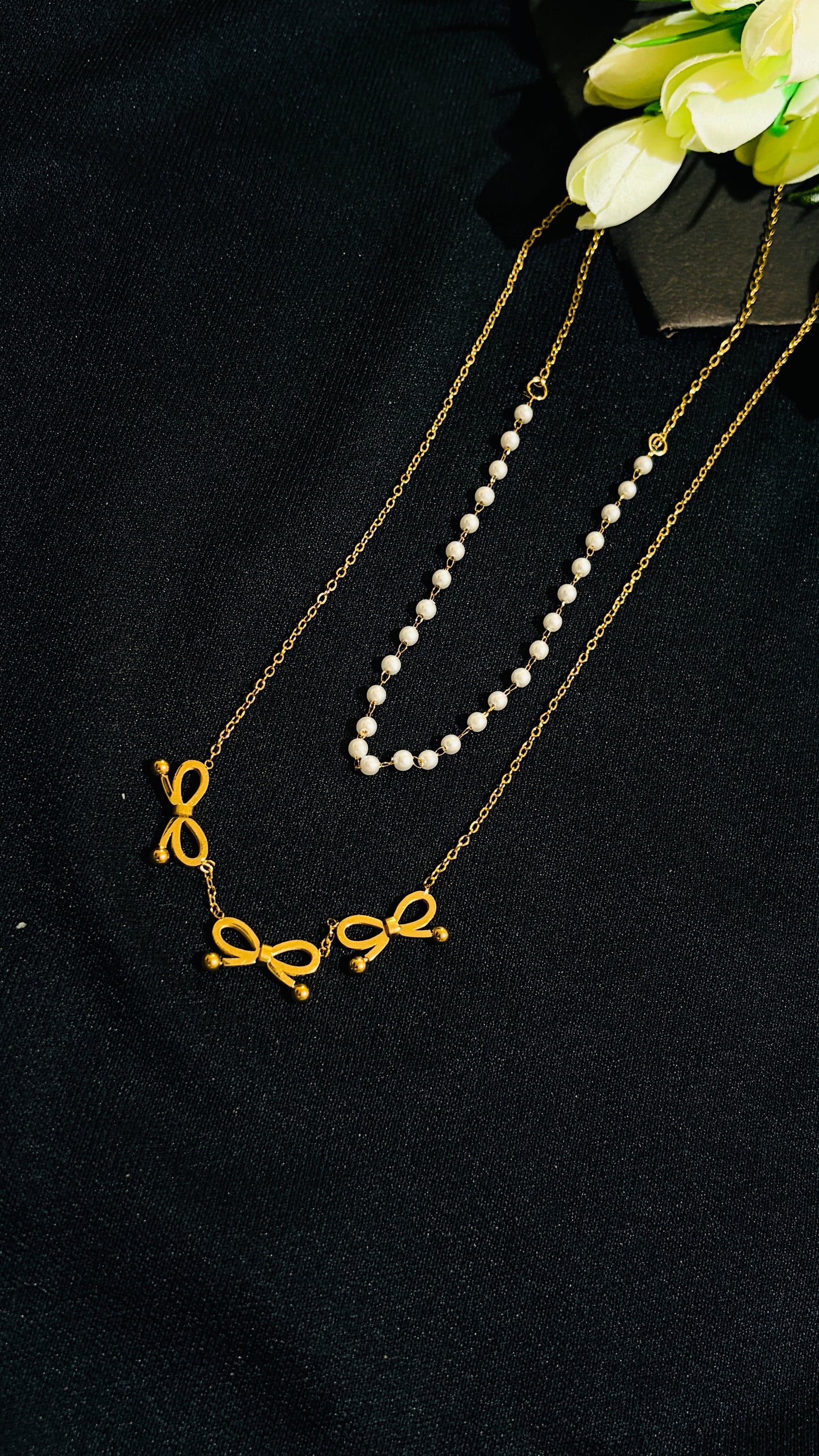 Bow shaped double layered Antitarnish chain