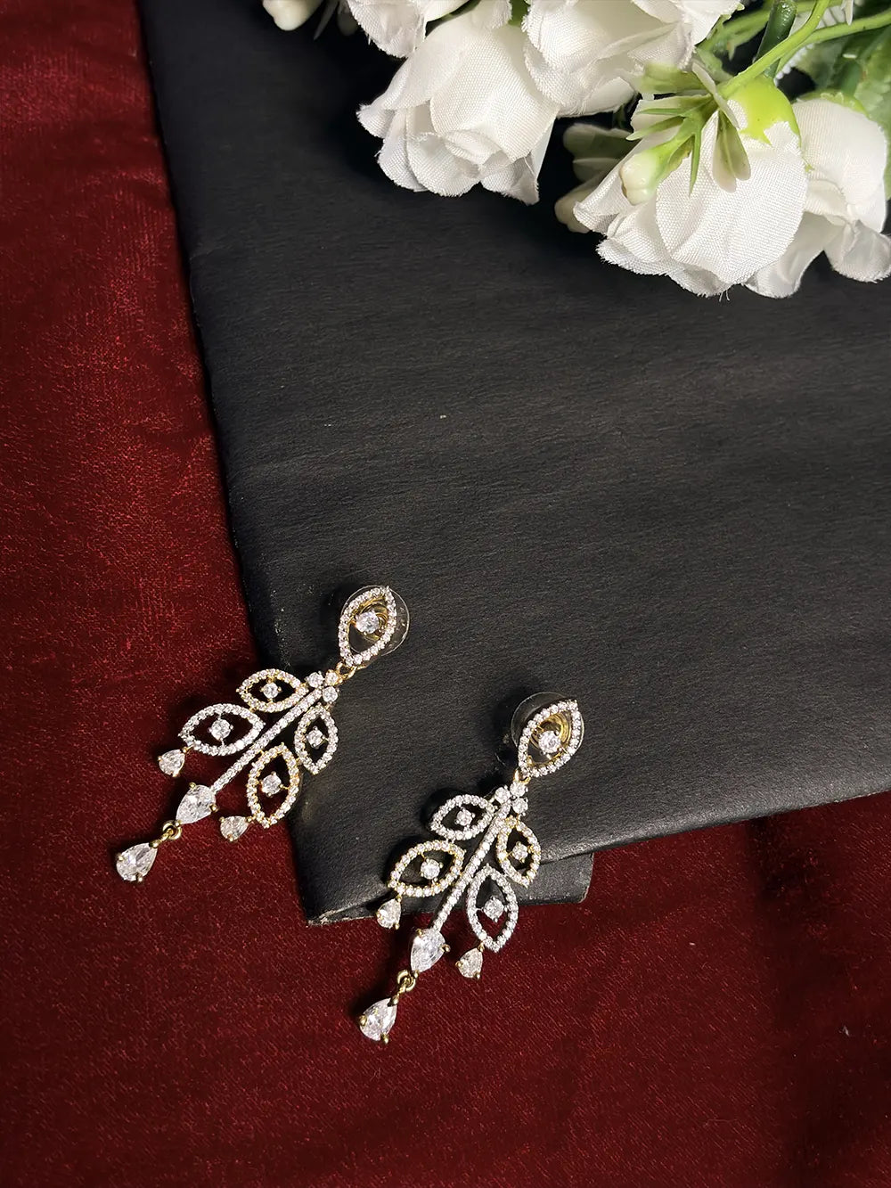 Gold Tone White AD Marquise Leaf Swirl Necklace Set
