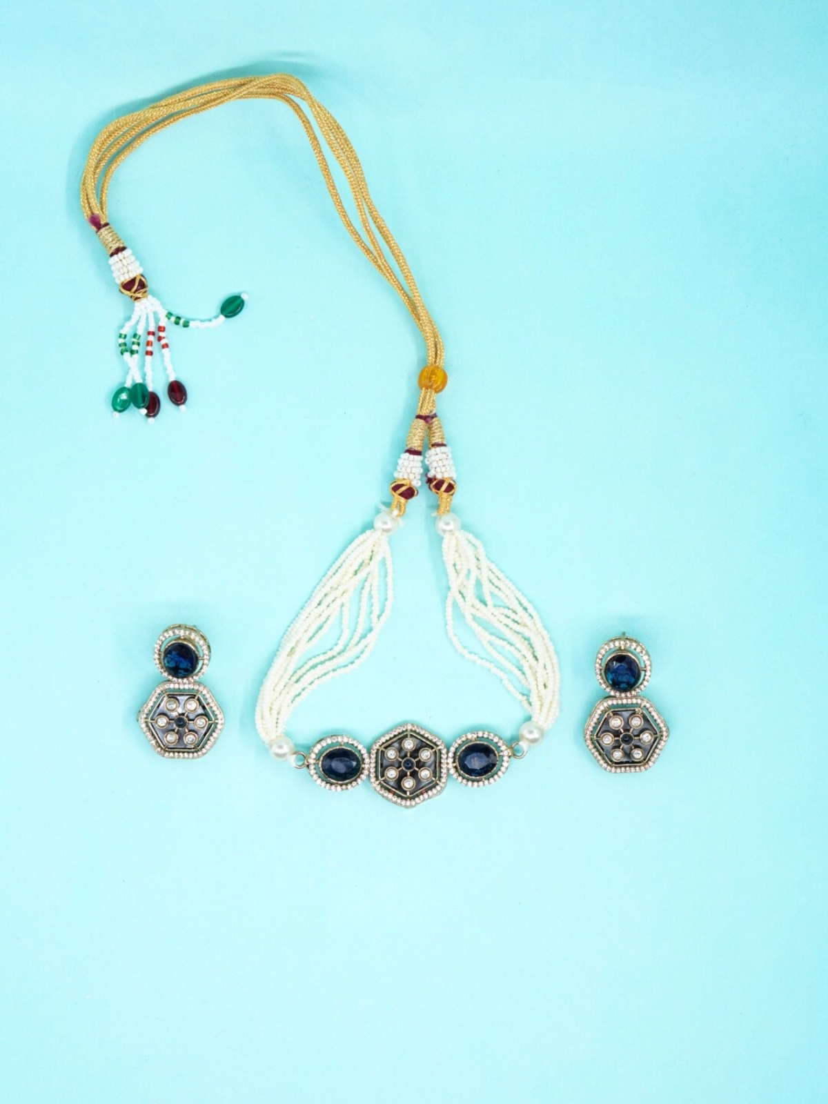 Beautiful Moissanite Choker  Necklace Set with Blue Stones and White Beads with earrings