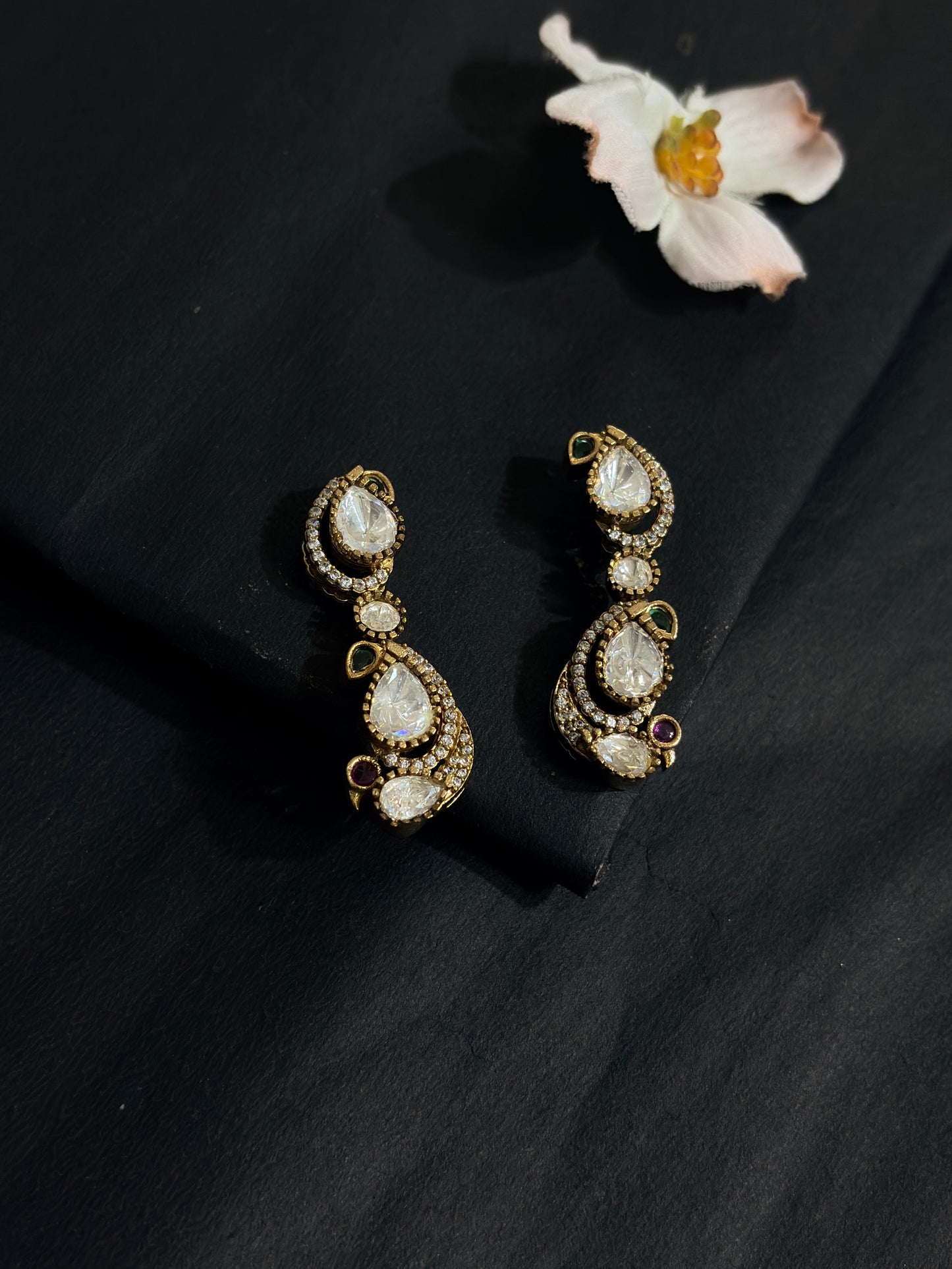 Moissanite