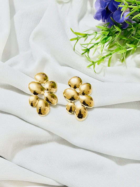 Floral Stud Antitarnish earrings