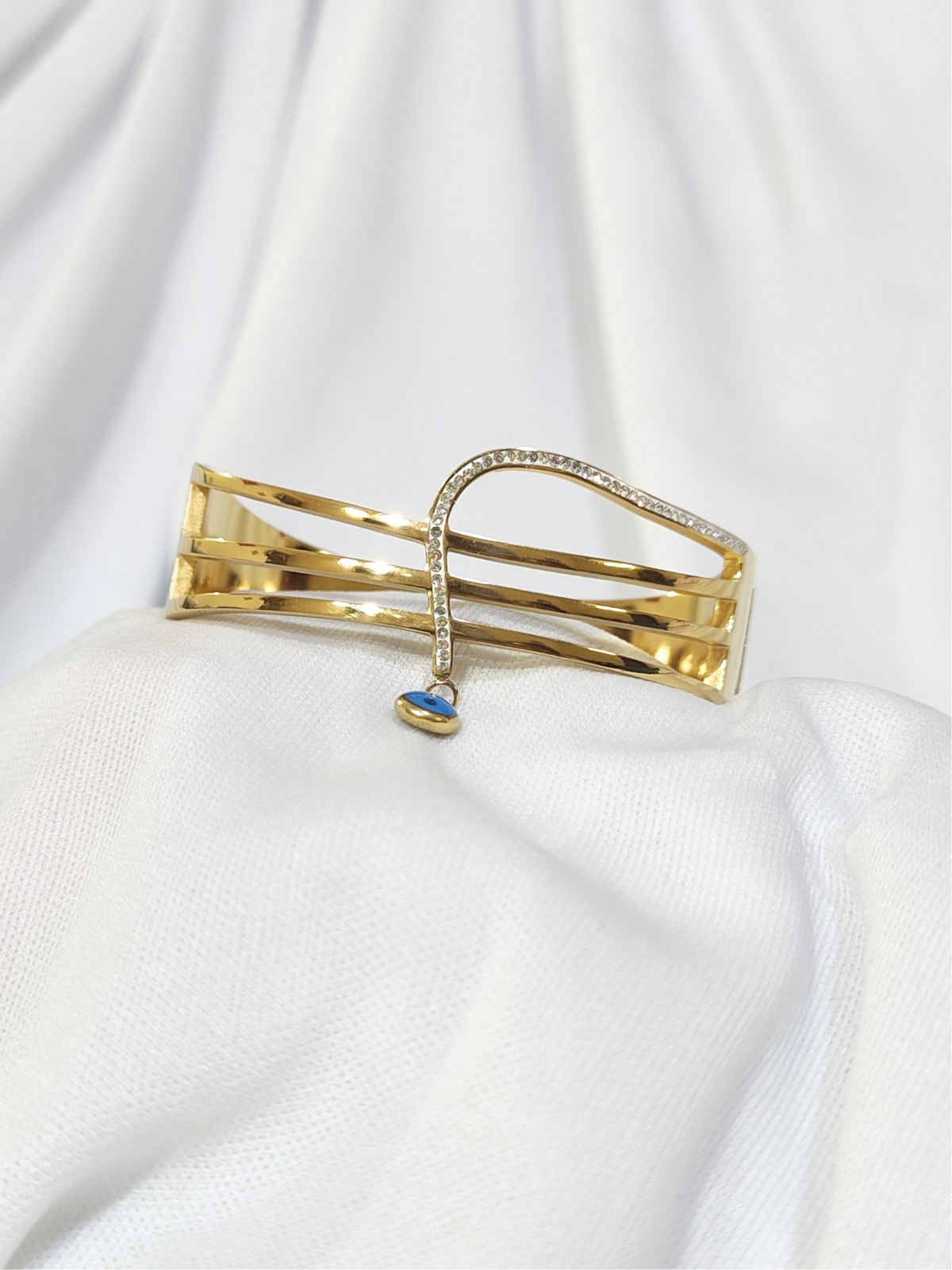 Gold-tone anti-tarnish evil eye bracelet for women