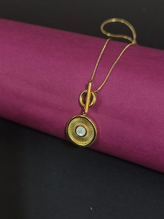 Anti-Tarnish Pearl and Gold Sunburst Charm Necklace