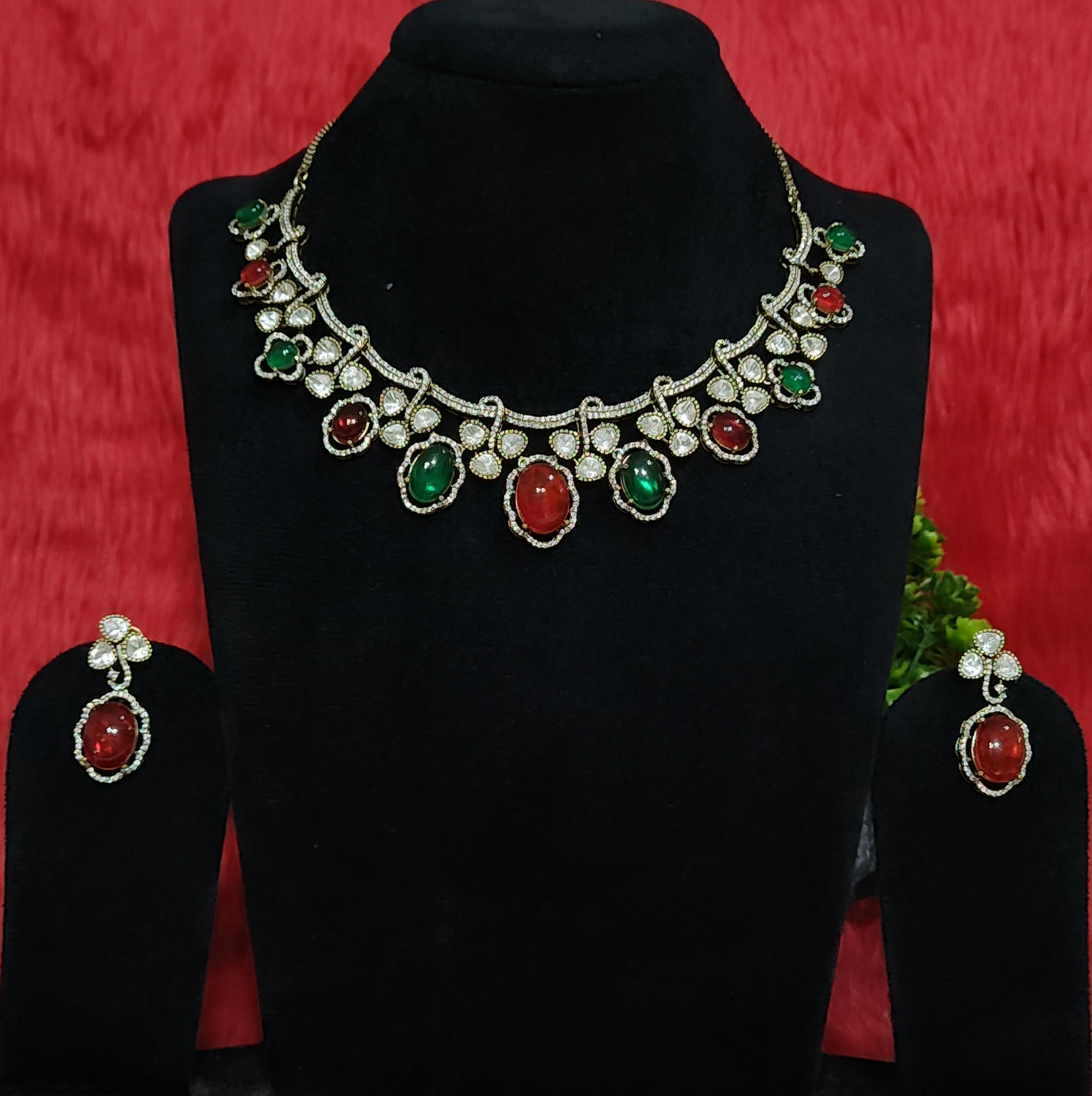 Pota Doublet Kundan Necklace Set with Red & Green Stone