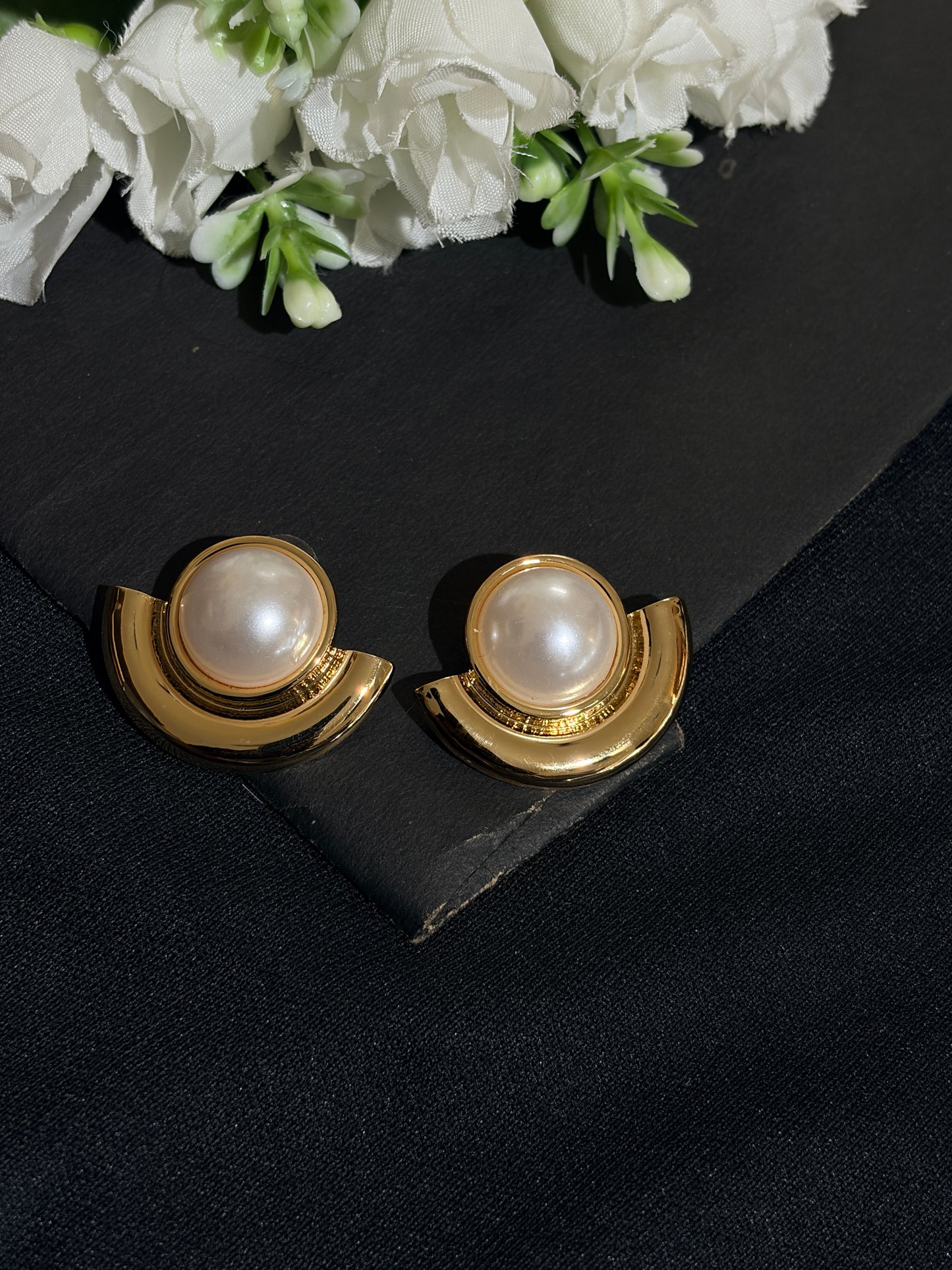 Half Moon Simulated Central Pearl Earings