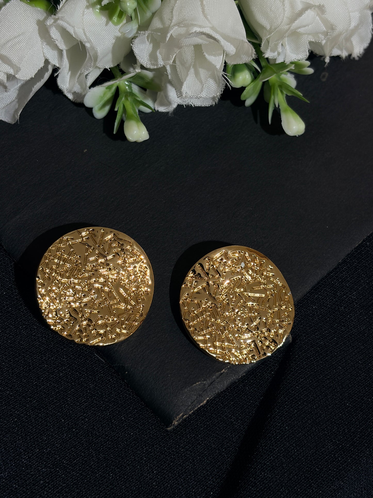 Contemporary Anti Tarnish stud earings