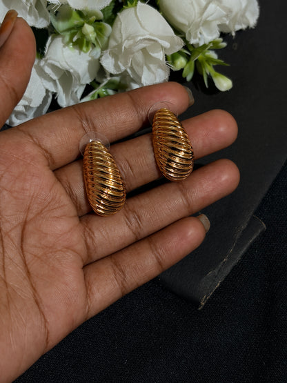 Crossiant style anti tarniish earings