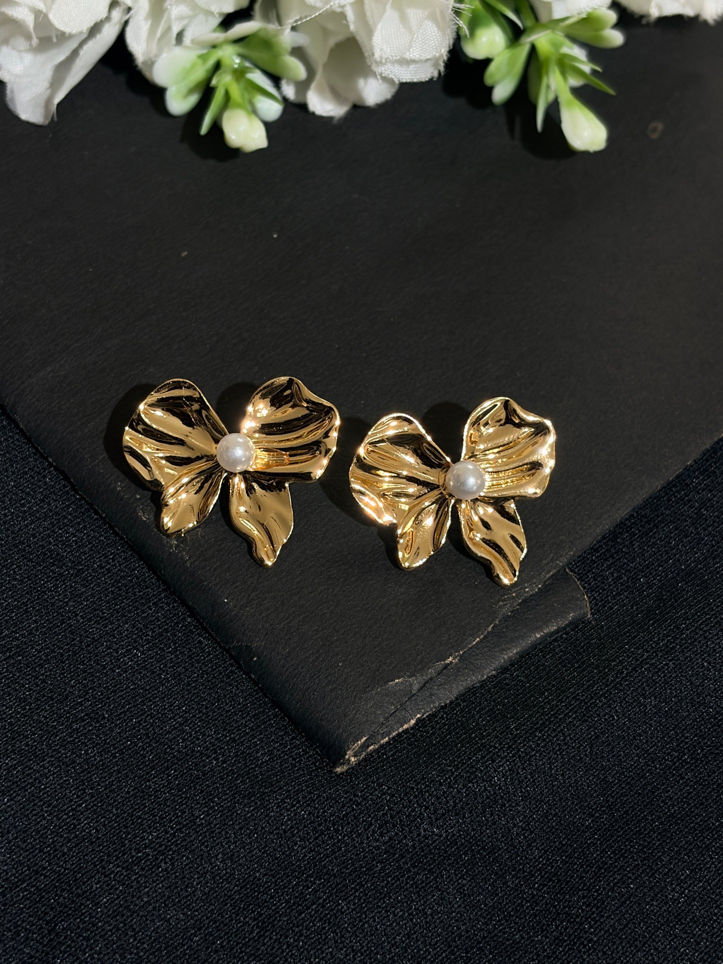 Anti-Tarnish Plated Floral Pearl Stud Earring