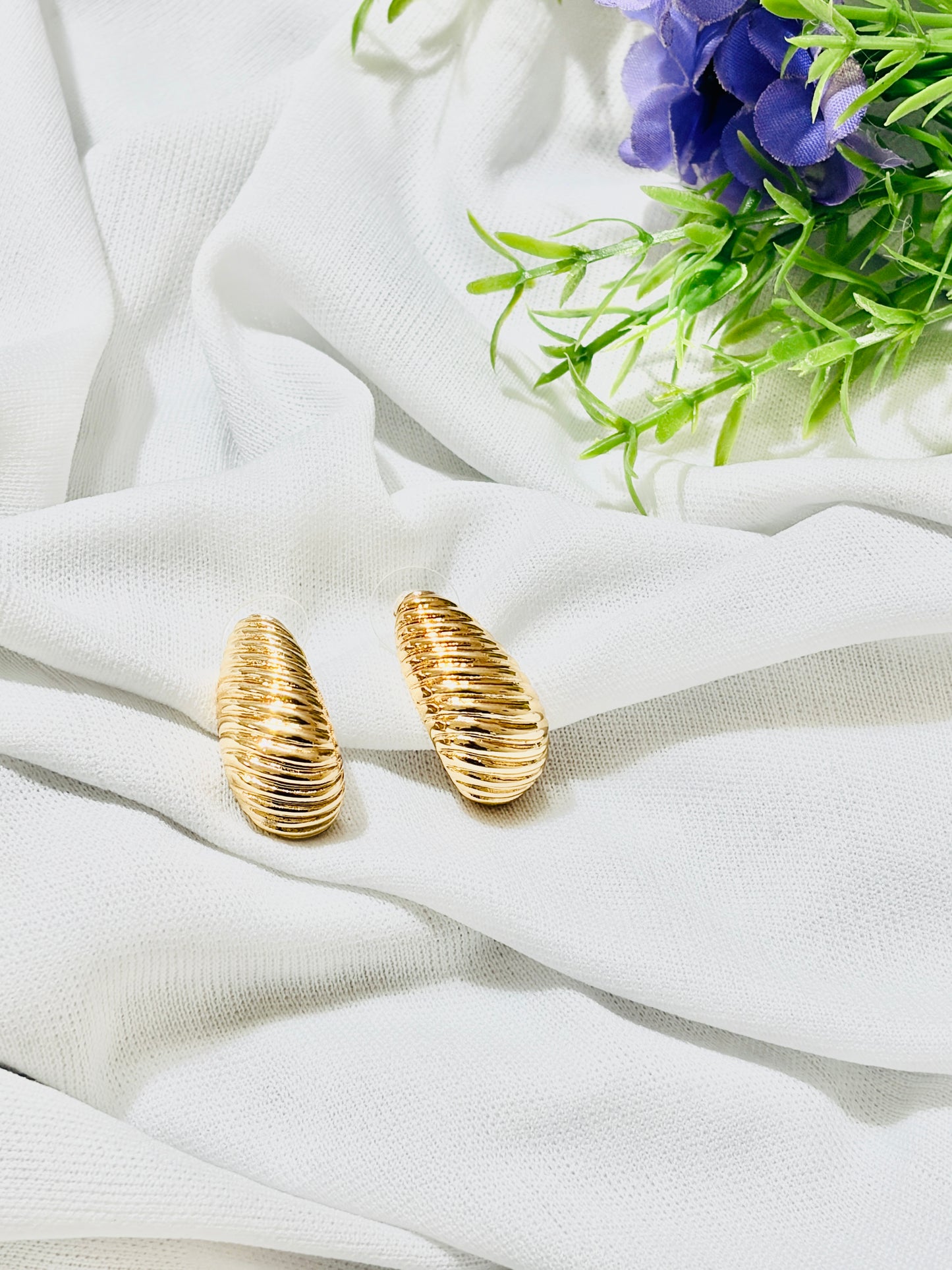 Crossiant style anti tarniish earings