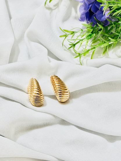 Crossiant style anti tarniish earings