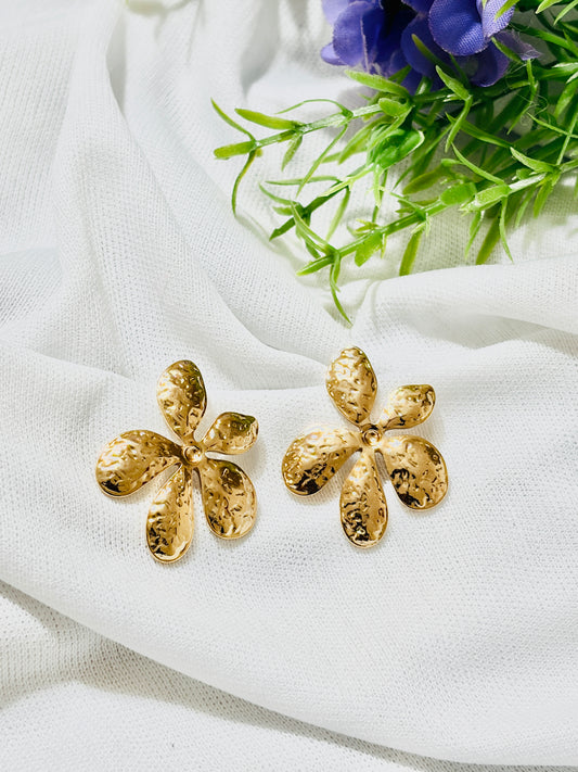 Anti Tarnish Gold-plated flower earrings