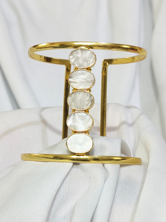 Mother of Pearl cuff bracelet in brass