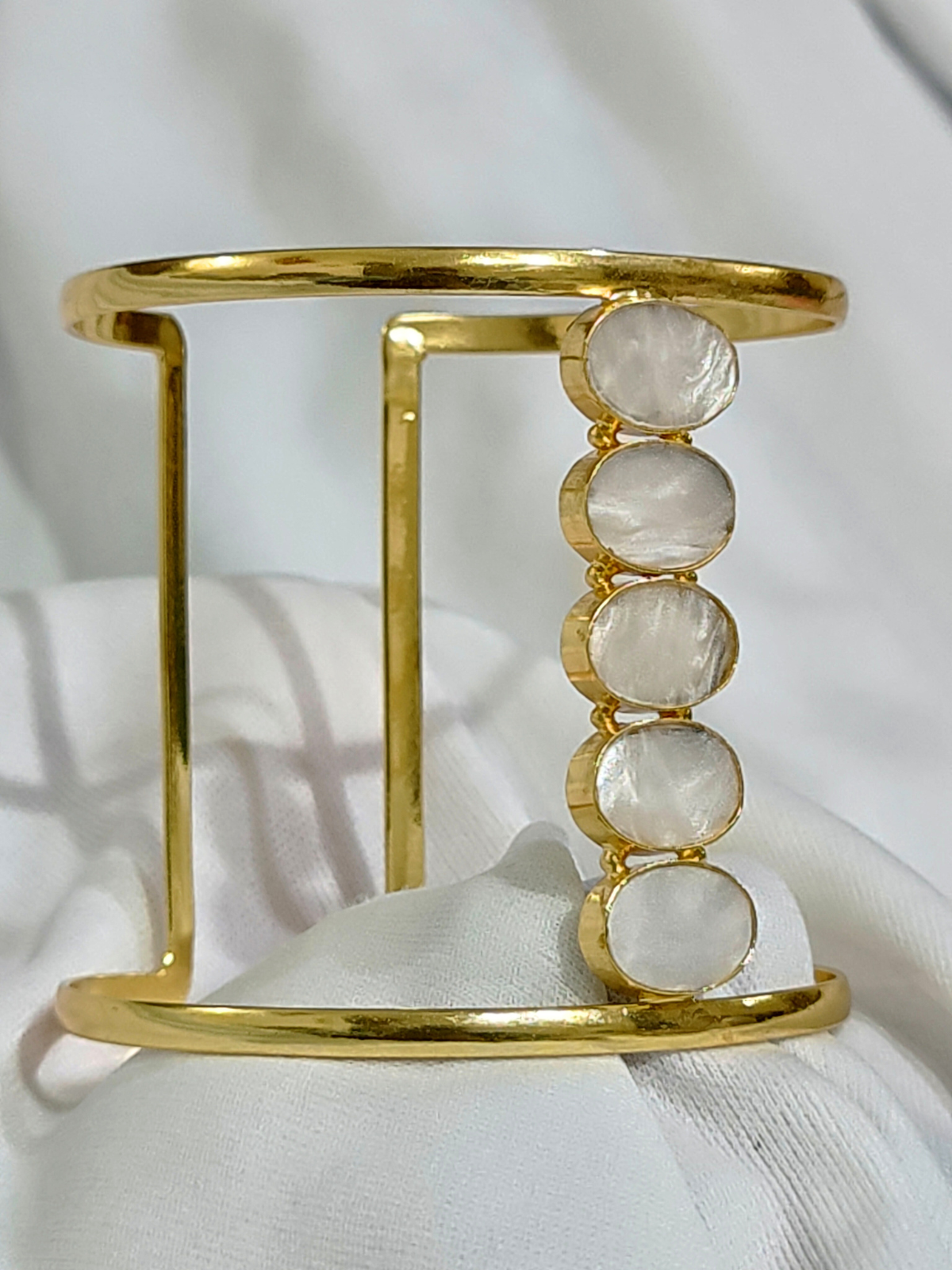 Mother of Pearl cuff bracelet in brass close view
