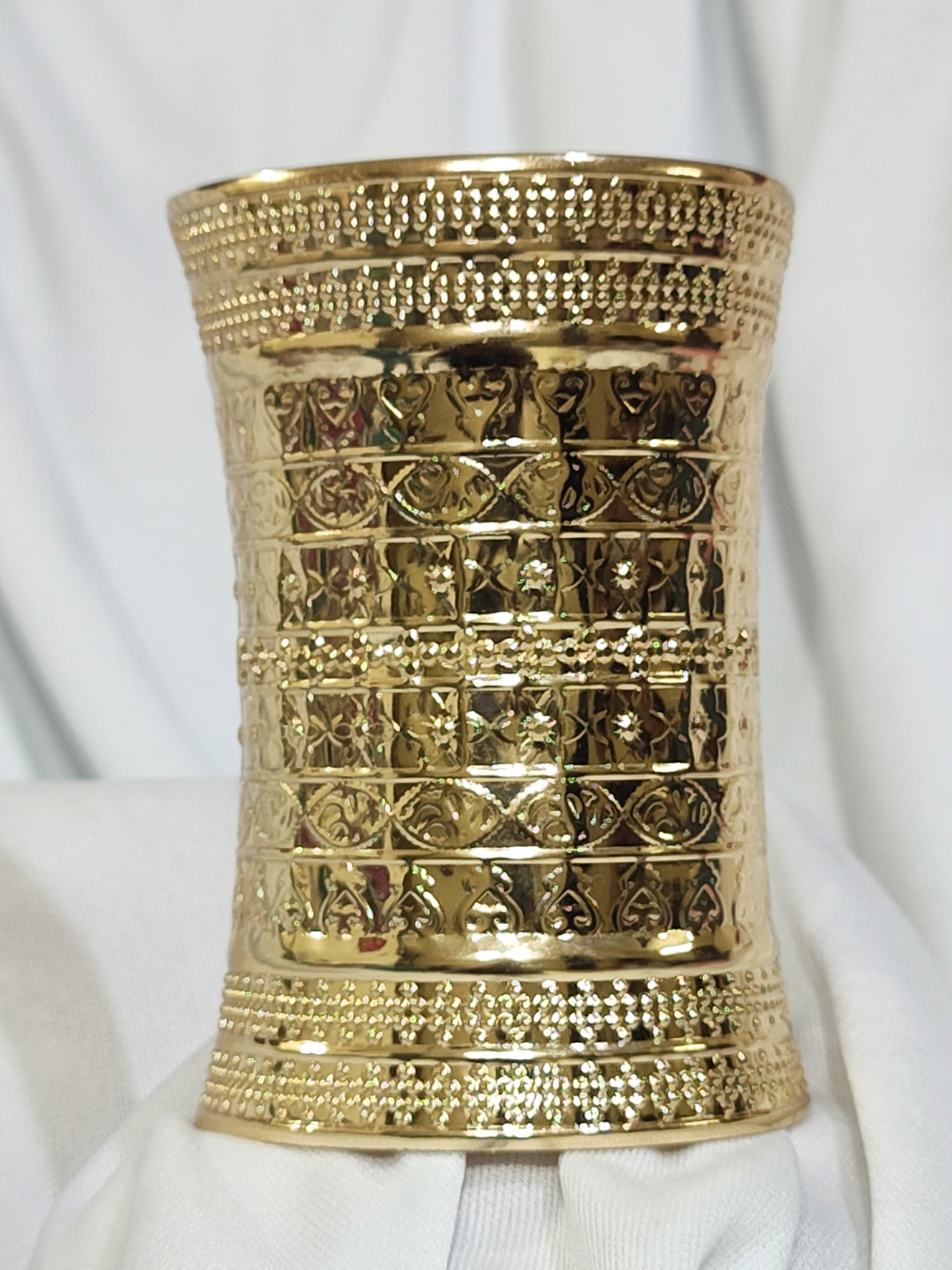 Royal anti-tarnish gold finish textured wide stainless steel bracelet