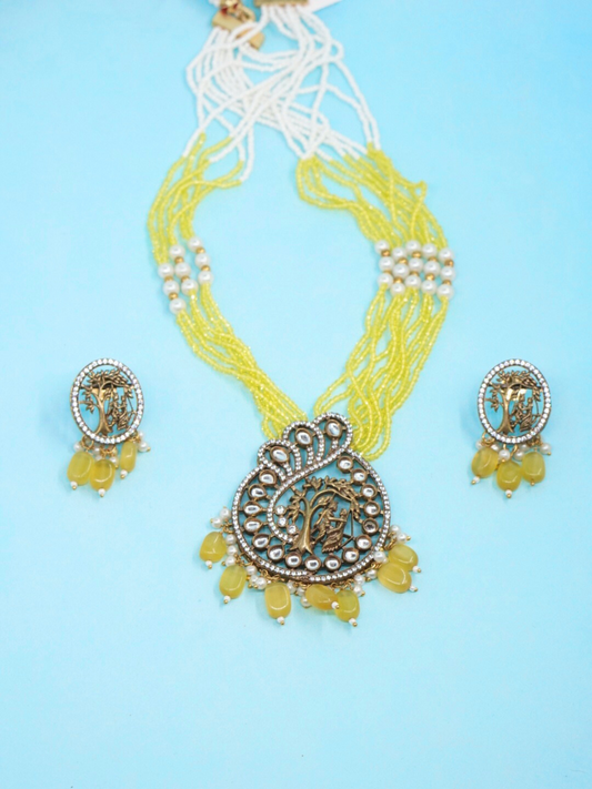 Victorian Temple Necklace Set with Kundan Stones & Yellow Beads | Royal Necklace with Earrings