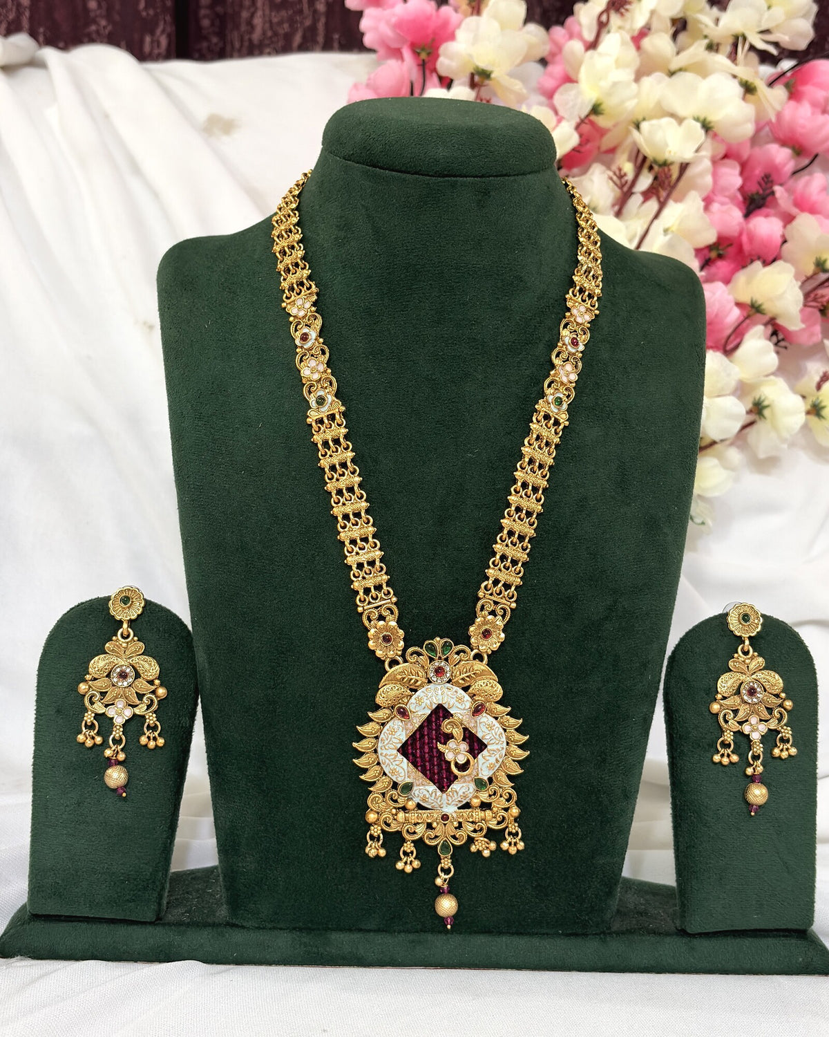 Copper-Finish Long Necklace Set – Design 3 full product view