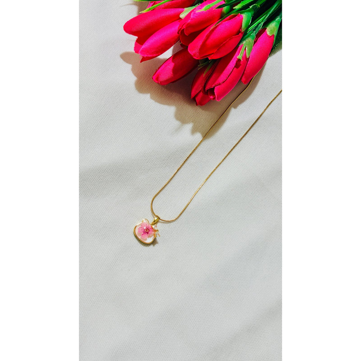 Pink kitty Antitarnish chain